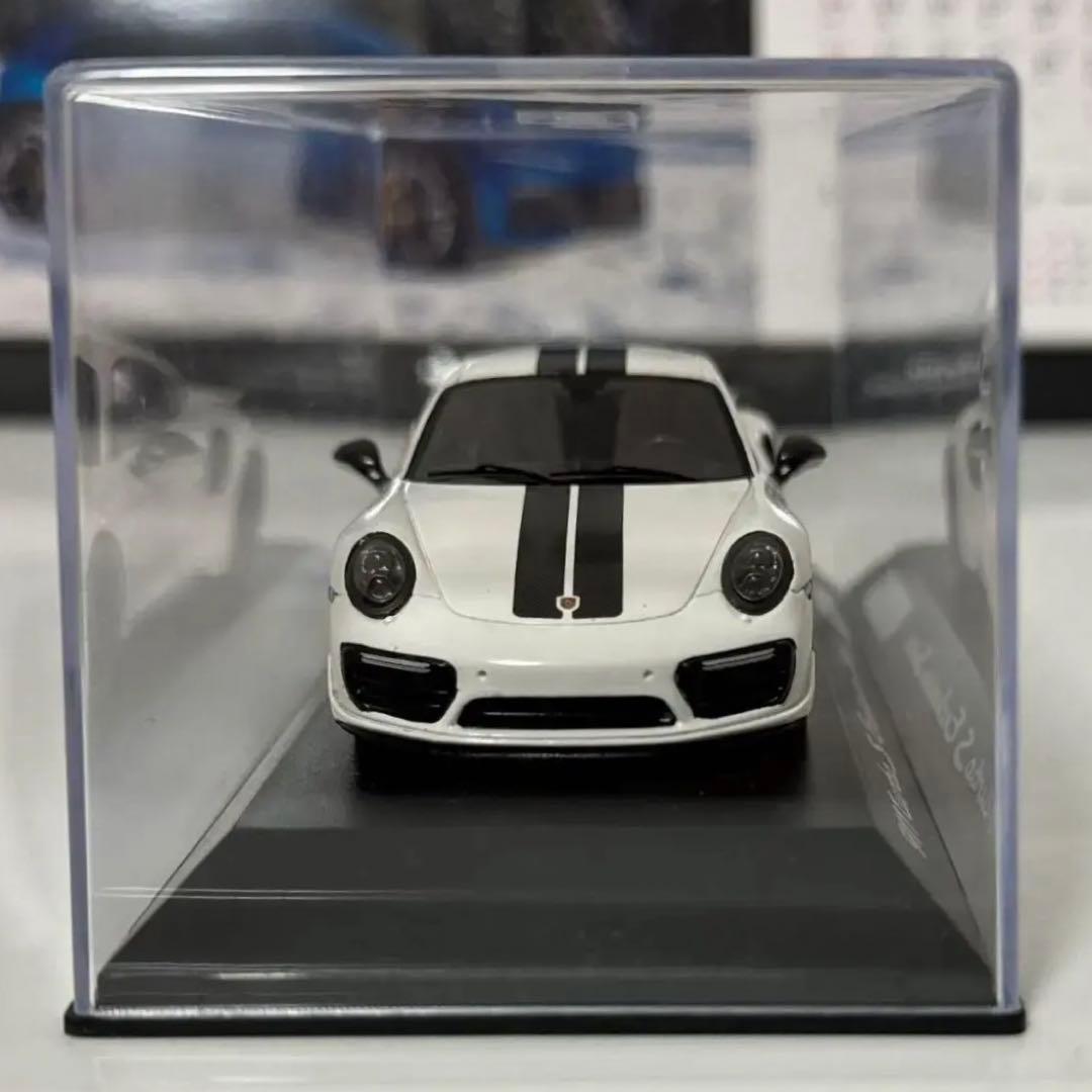 ポルシェ 911 ターボ S 限定品（1911台）スパーク ミニカー