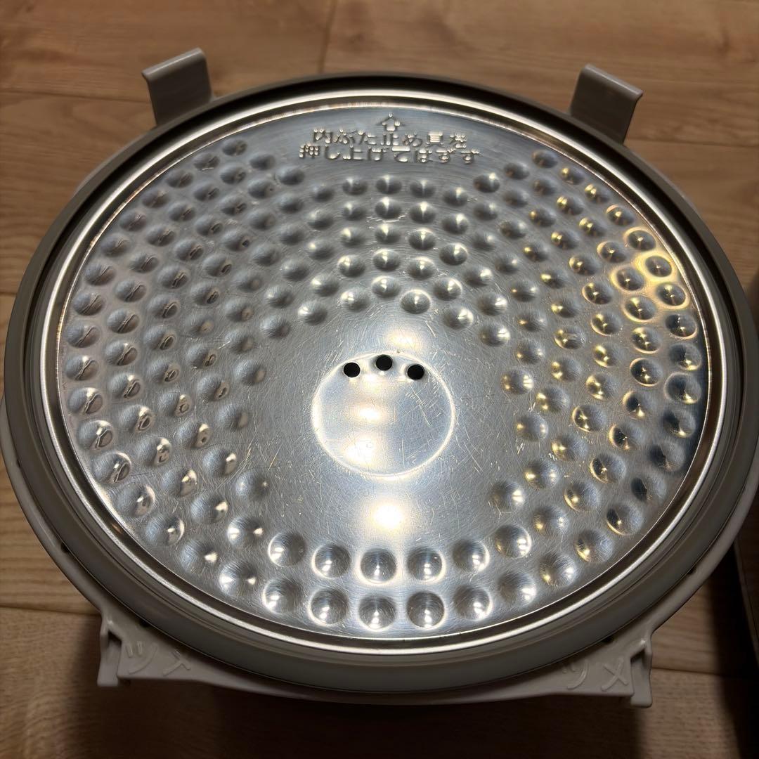 象印 一升炊き IH炊飯ジャー 極め炊き NP-VF18KM 17年製