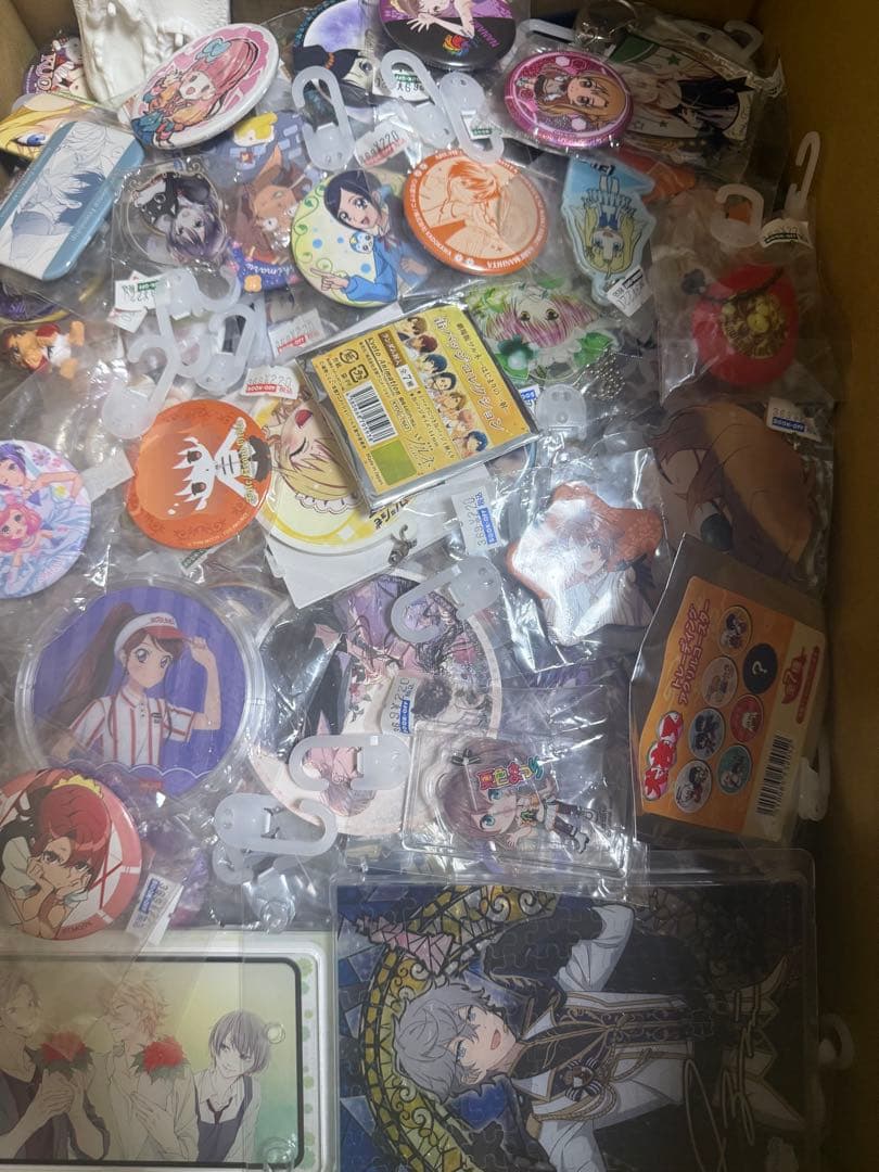 ノンジャンル アニメグッズ 大量 まとめ売り 1500点以上