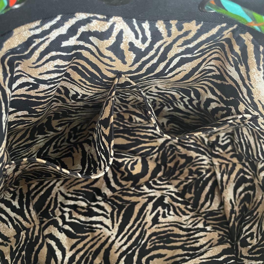 アレキサンダーヘンリー・フラガール ドローストリグバッグ・M