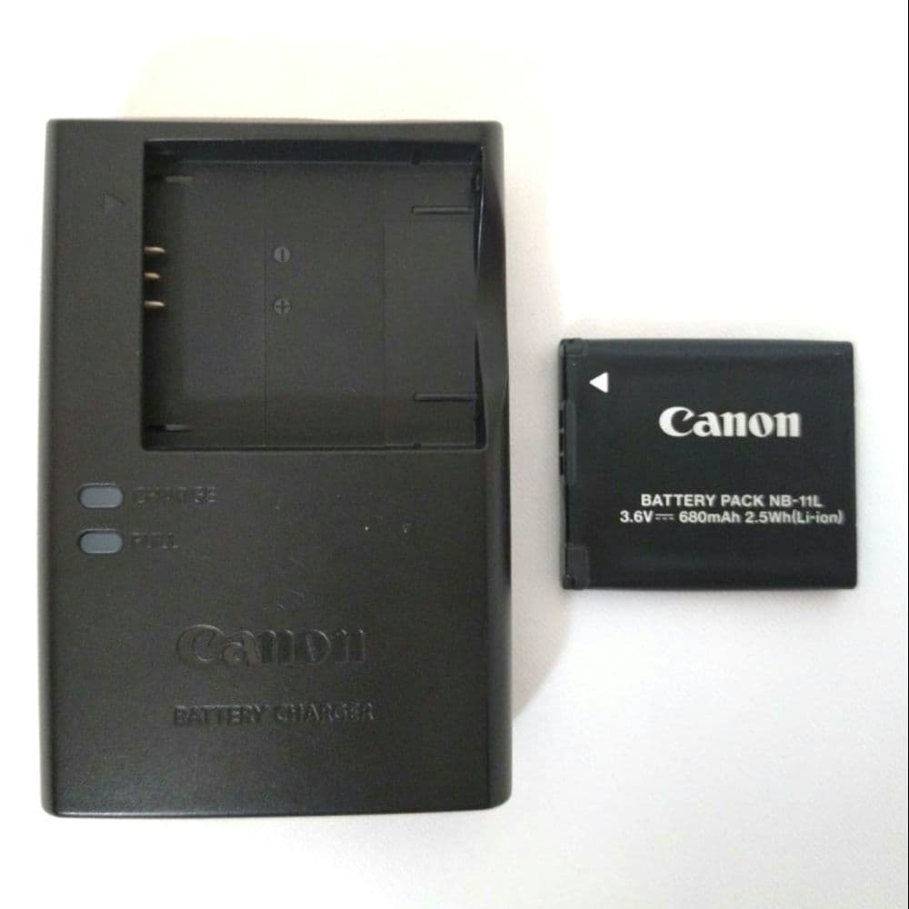 Canon　IXY 220F　ピンク　デジタルカメラ　デジカメ　オールドコンデジ