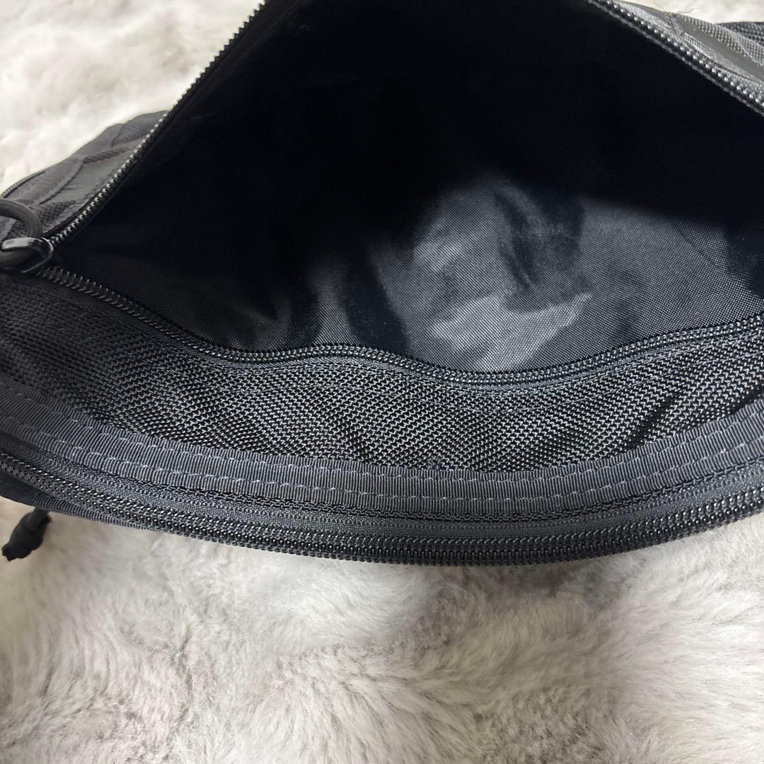 【美品】BRIEFING GADGET POUCH ガジェットポーチ黒