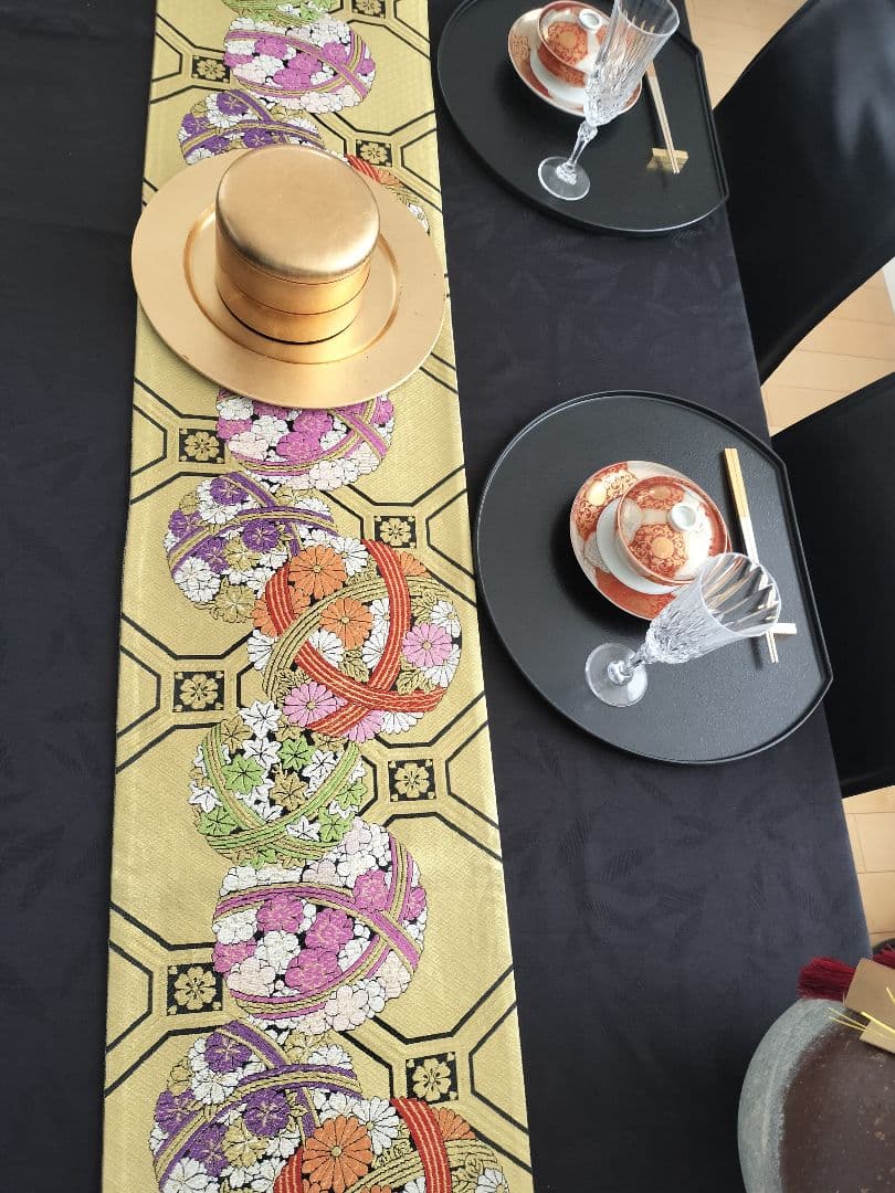 A897★逸品‼️手毬模様‼️ひな祭り‼️テーブルランナー2m16cm