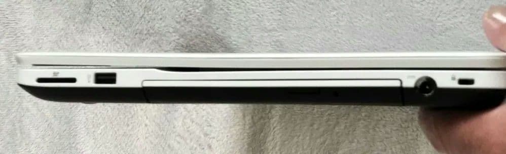 (さらに値下げ)富士通FMV LIFEBOOK AH50/X FMVA50XWP