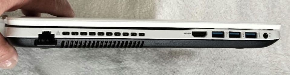 (さらに値下げ)富士通FMV LIFEBOOK AH50/X FMVA50XWP