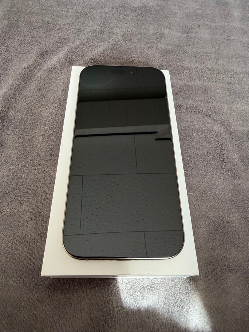 iPhone16pro 128GB SIMフリー ナチュラルチタニウム