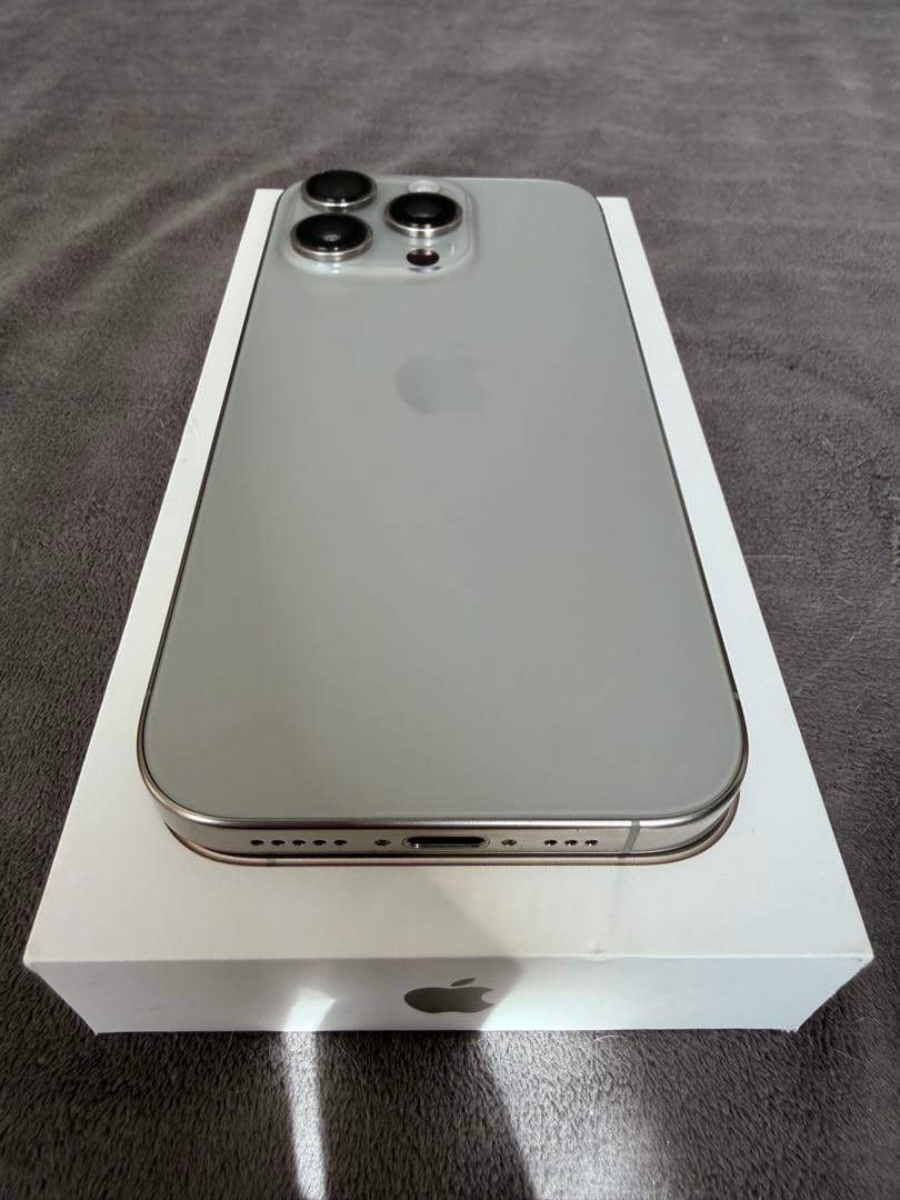 iPhone16pro 128GB SIMフリー ナチュラルチタニウム