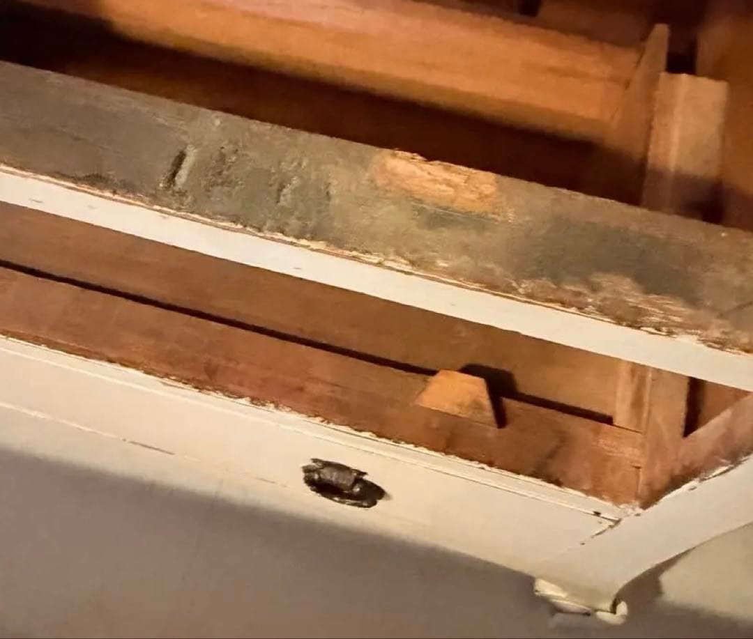 アンティーク　チェスト 3段