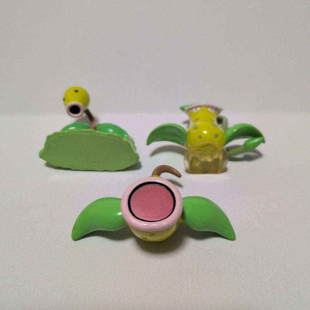モンコレ　マダツボミ　ウツドン　ウツボット　ポケモン