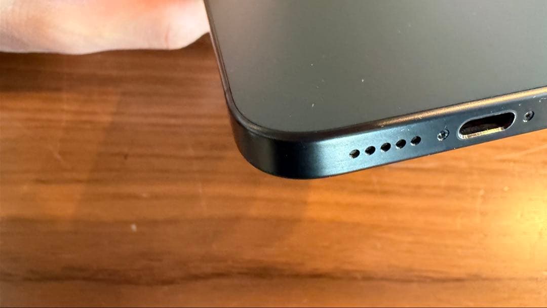 iPhone 15 Pro 128GB バッテリー最大容量88% 美品 本体のみ