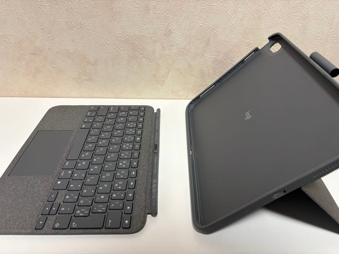 Logicool COMBO TOUCH iPadケース