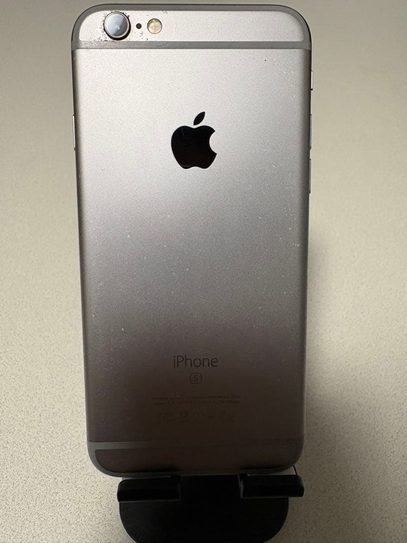 iPhone6s 本体　64GB シルバー