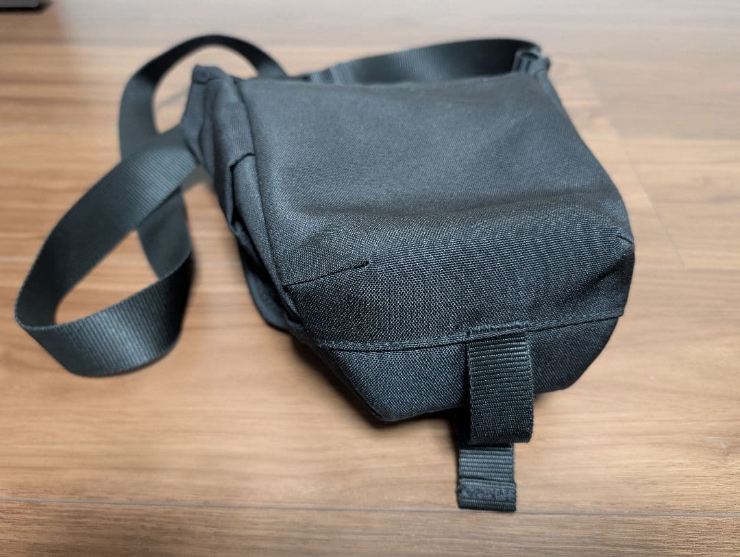 【美品】SONY ミラーレス一眼 α6300 ILCE-6300 ボディのみ