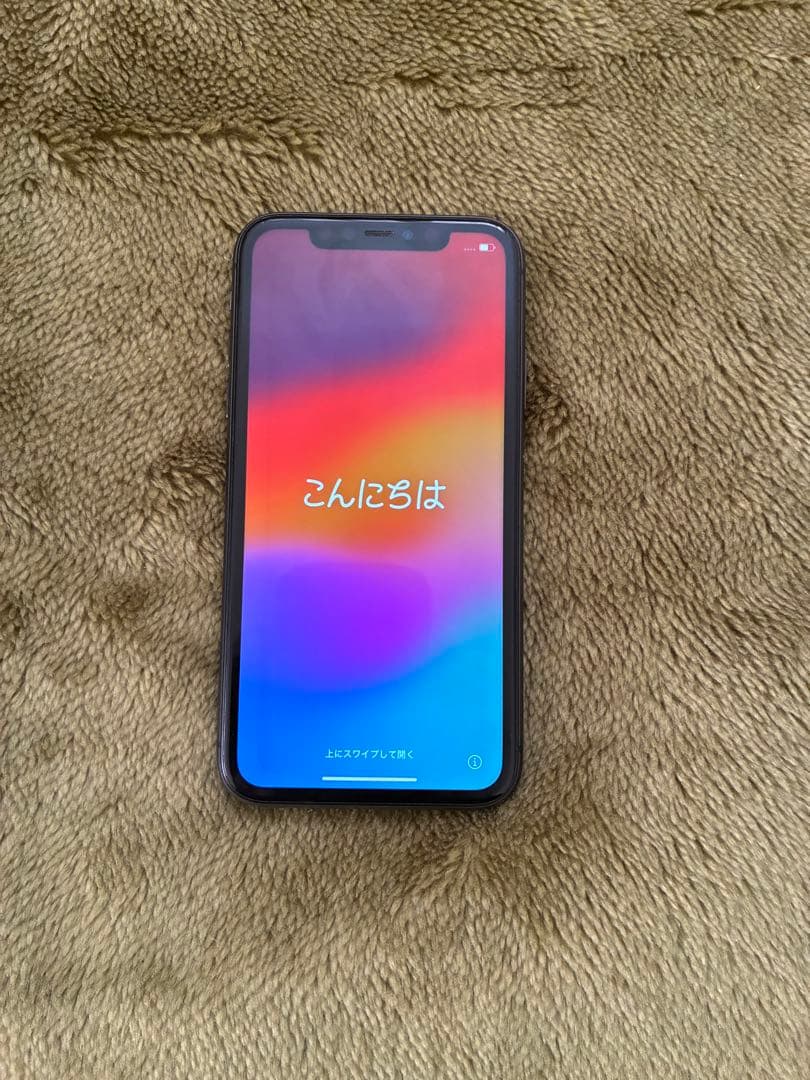 iPhone 11 ブラック 本体(箱付き、充電ケーブルなし、イヤホン無し)