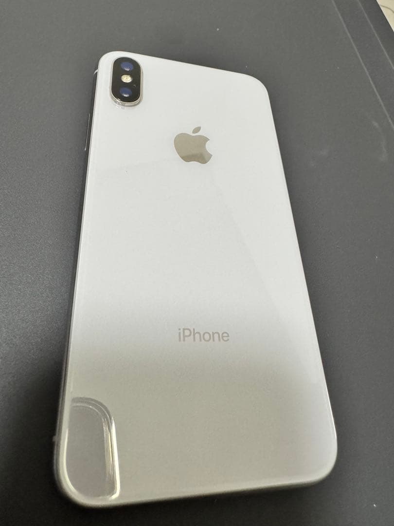 Apple iPhone X 本体　ホワイト64G