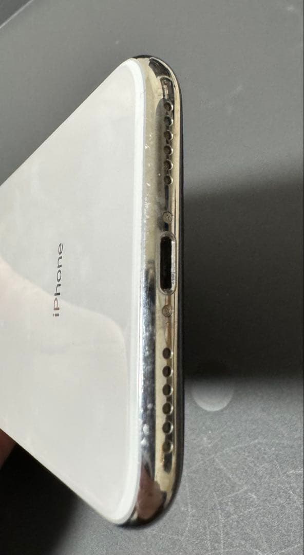 Apple iPhone X 本体　ホワイト64G