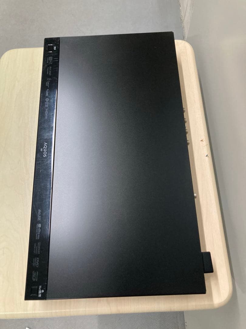 かなり綺麗　1TB シャープ　AQUOS ブルーレイ　BD-W1700