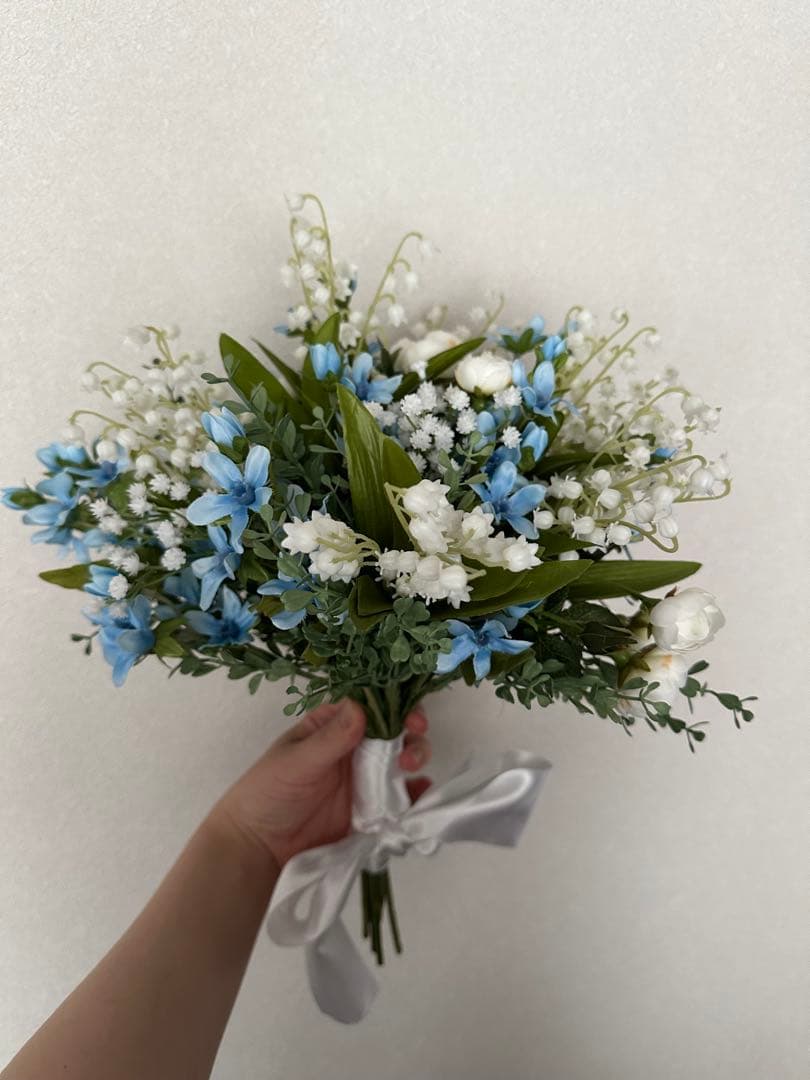 【結婚式 新郎新婦 造花】青と白ブーケ コサージュセット