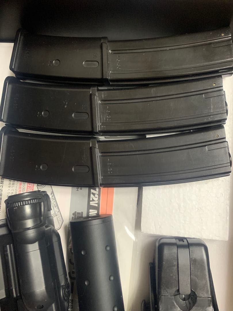 東京マルイ MP7A1 電動ガン　予備品付き