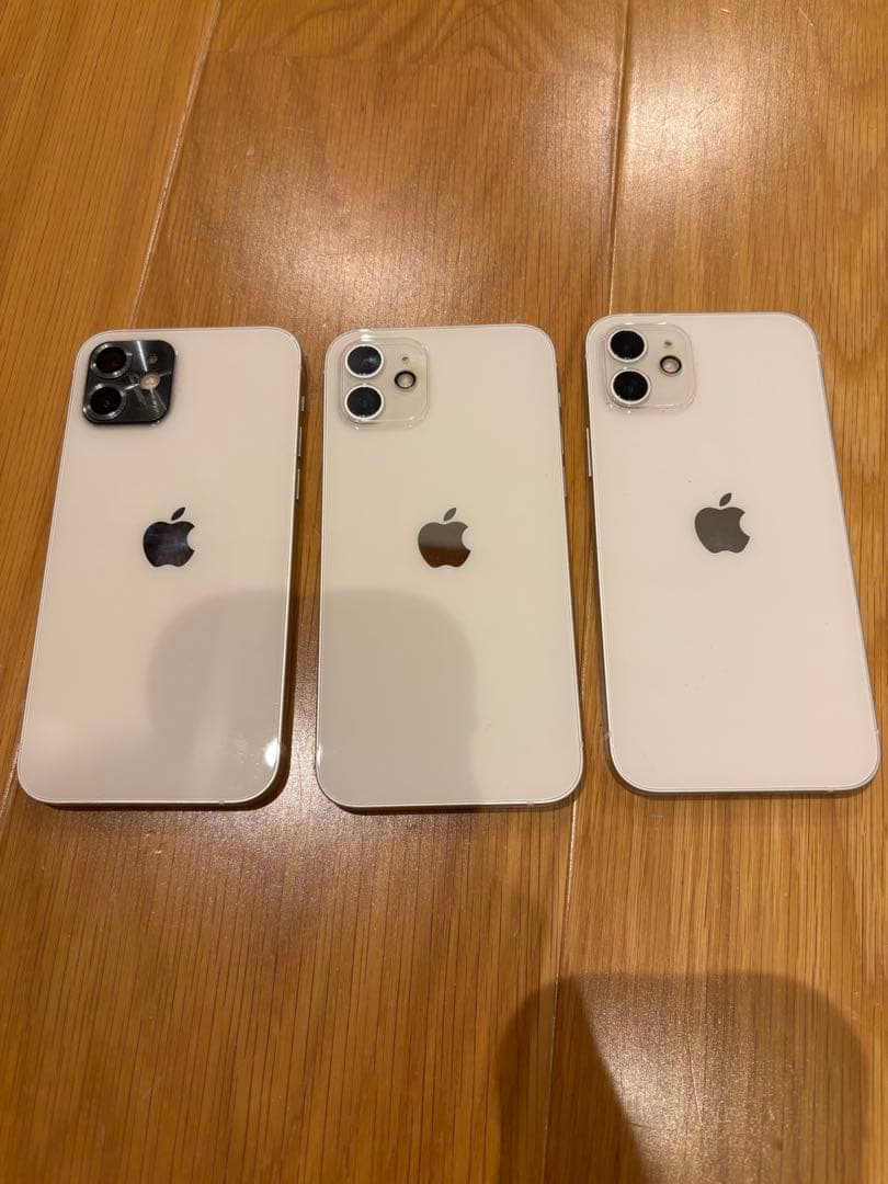 iPhone12 64GBホワイト　3台　本体【美品】