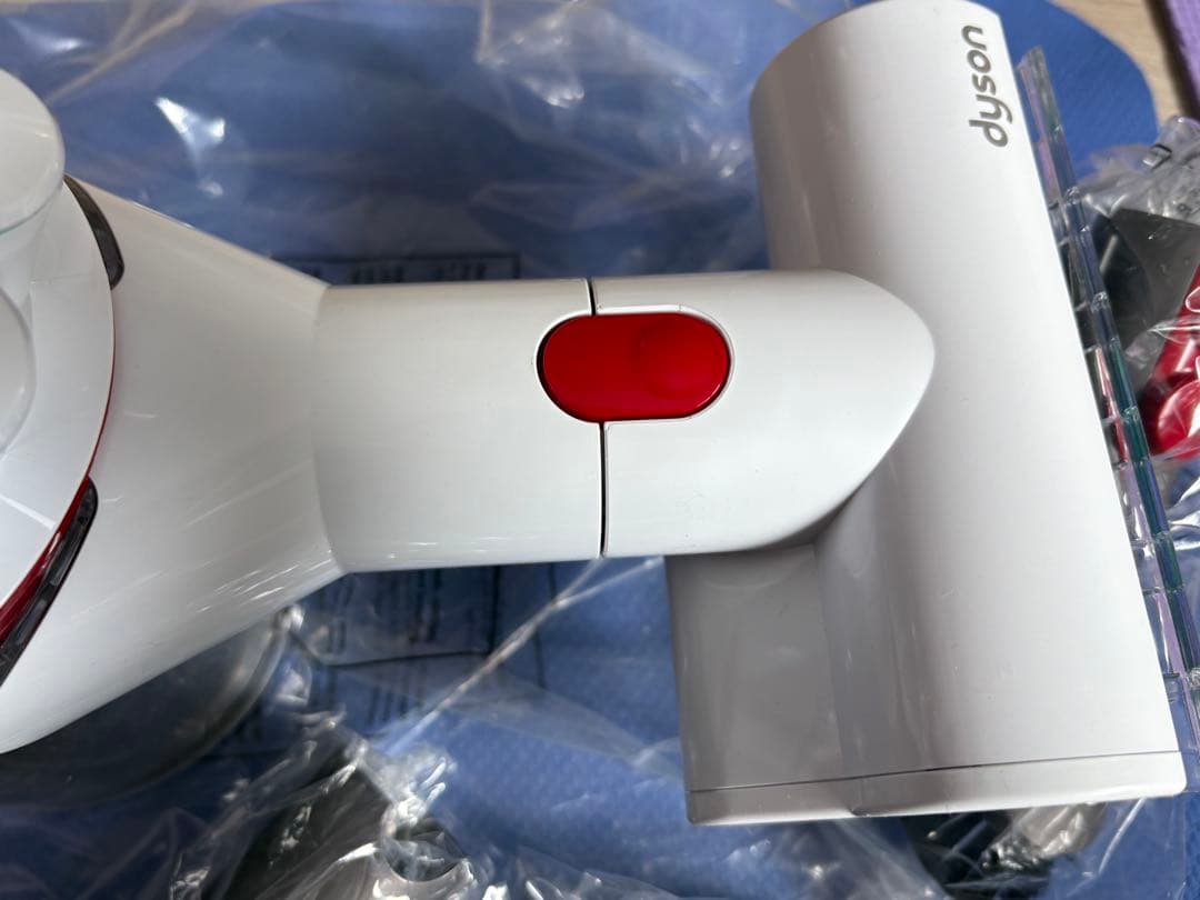 ダイソン　コードレスハンディクリーナー V7 Mattress ジャンク品