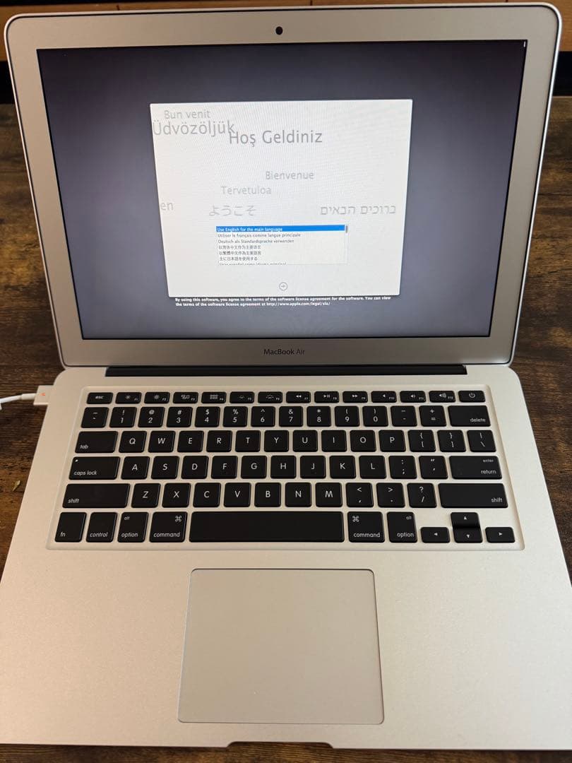 【美品】Apple MacBook Air 13インチ 2013年製　マウス付き
