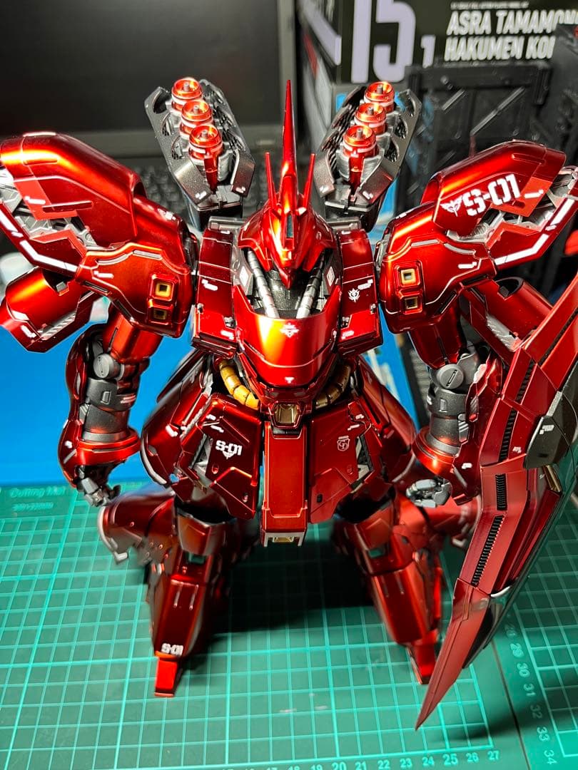 MG 1/100 ver.ka νガンダム　サザビー　超メルカリ市中限定出品