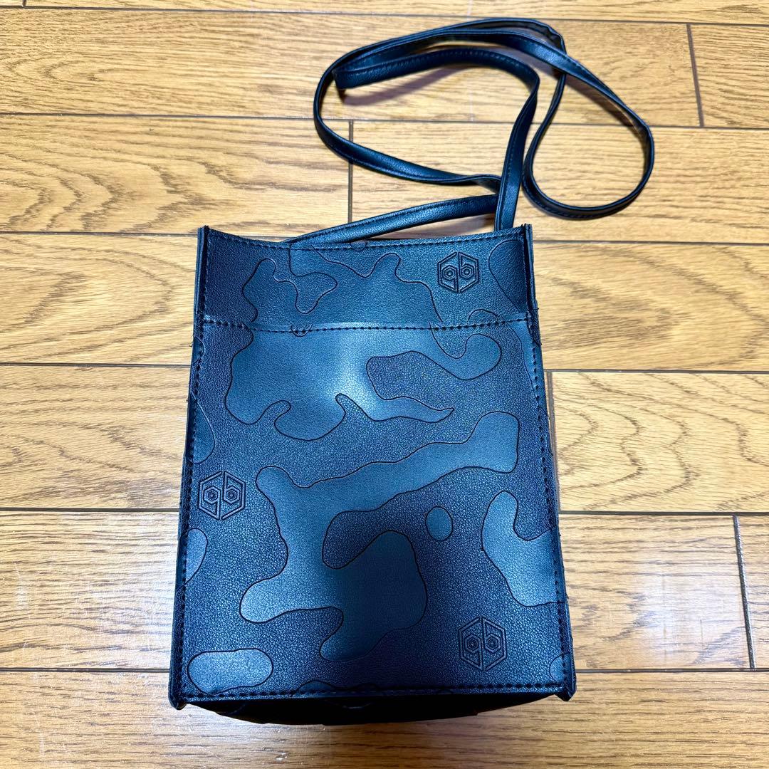 【新品未使用】 女王蜂 ショルダーバッグ qb SHOULDER BAG