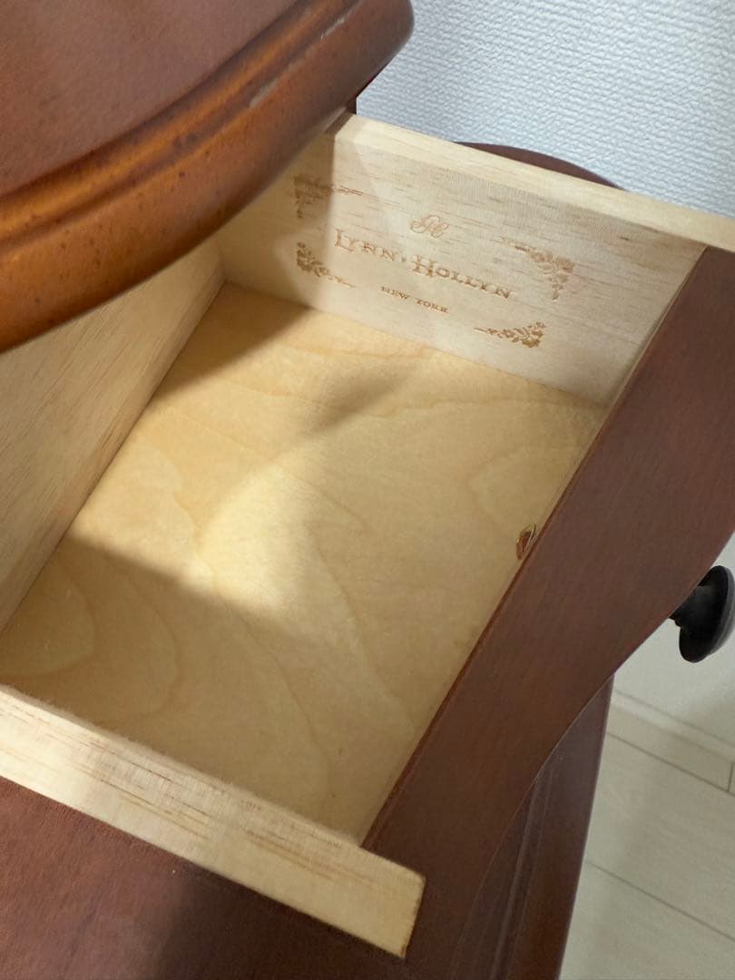 リンホーリン　LYNN・HOLLYN ドレッサー　鏡のみ