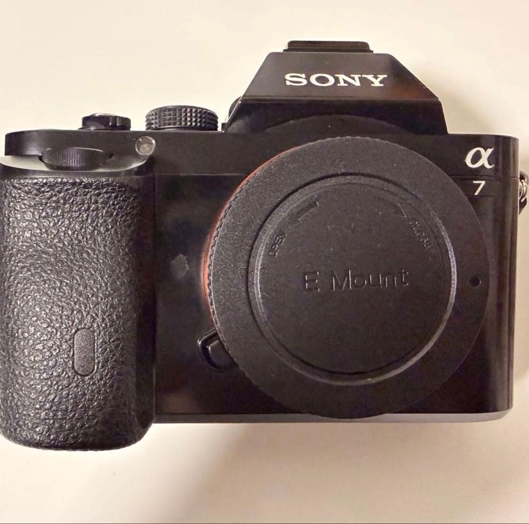【美品】Sony α7 ミラーレス一眼カメラ