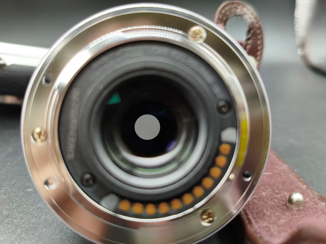 Panasonic Lumix DMC-GF7 12-32レンズ付
