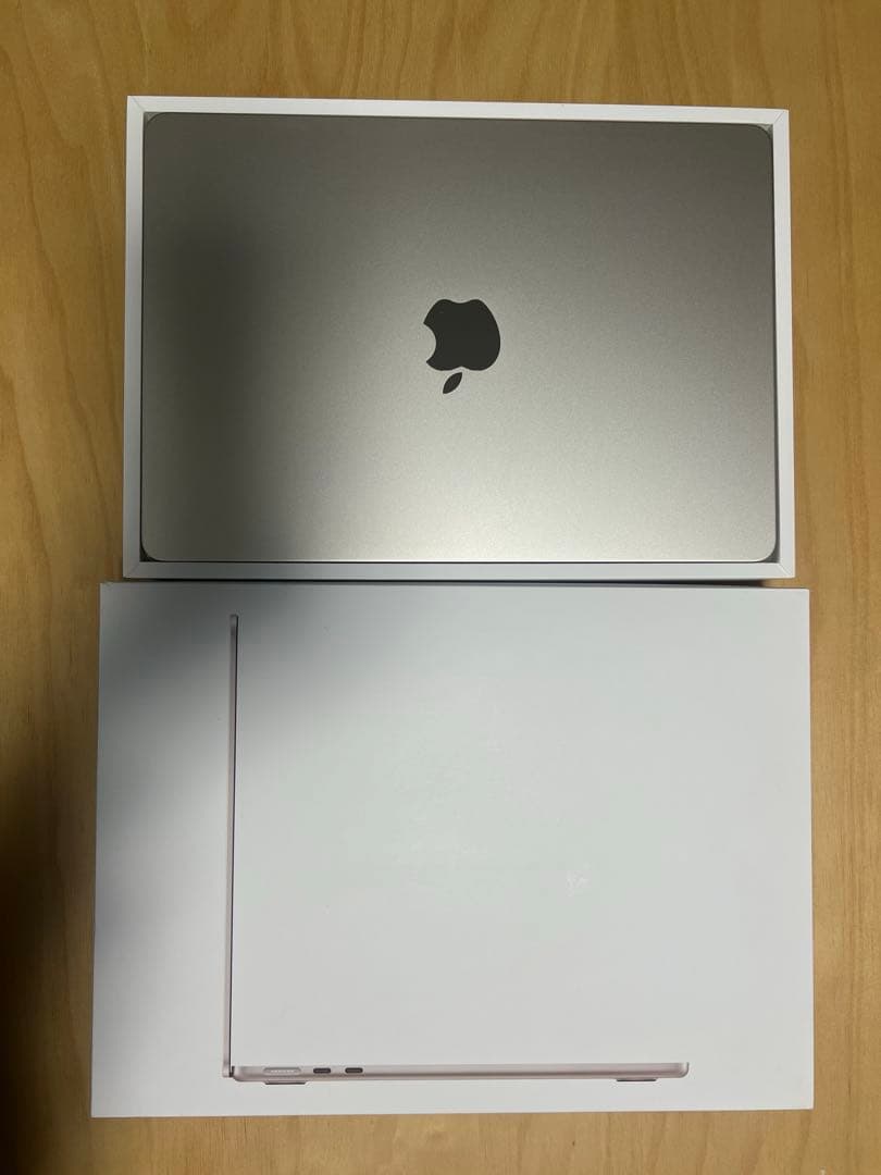 MacBookAir M3 13インチ 16GB 256GB スターライト 美品