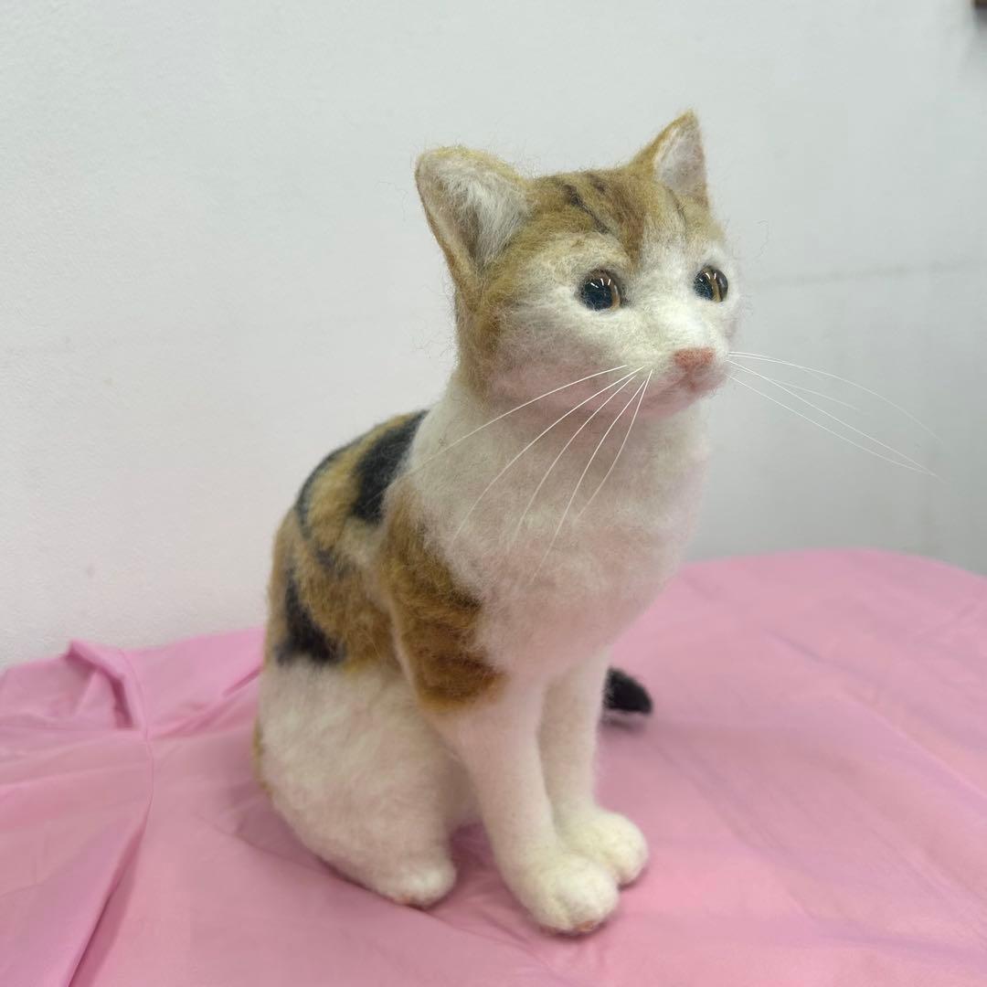 羊毛フェルト・三毛猫。ハンドメイド