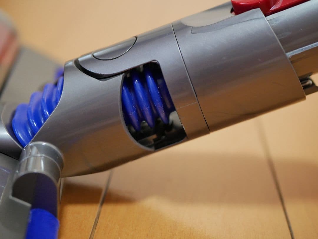 Dyson ダイソン SV18 純正ソフトローラーヘッド 分解洗浄済　美品中古品