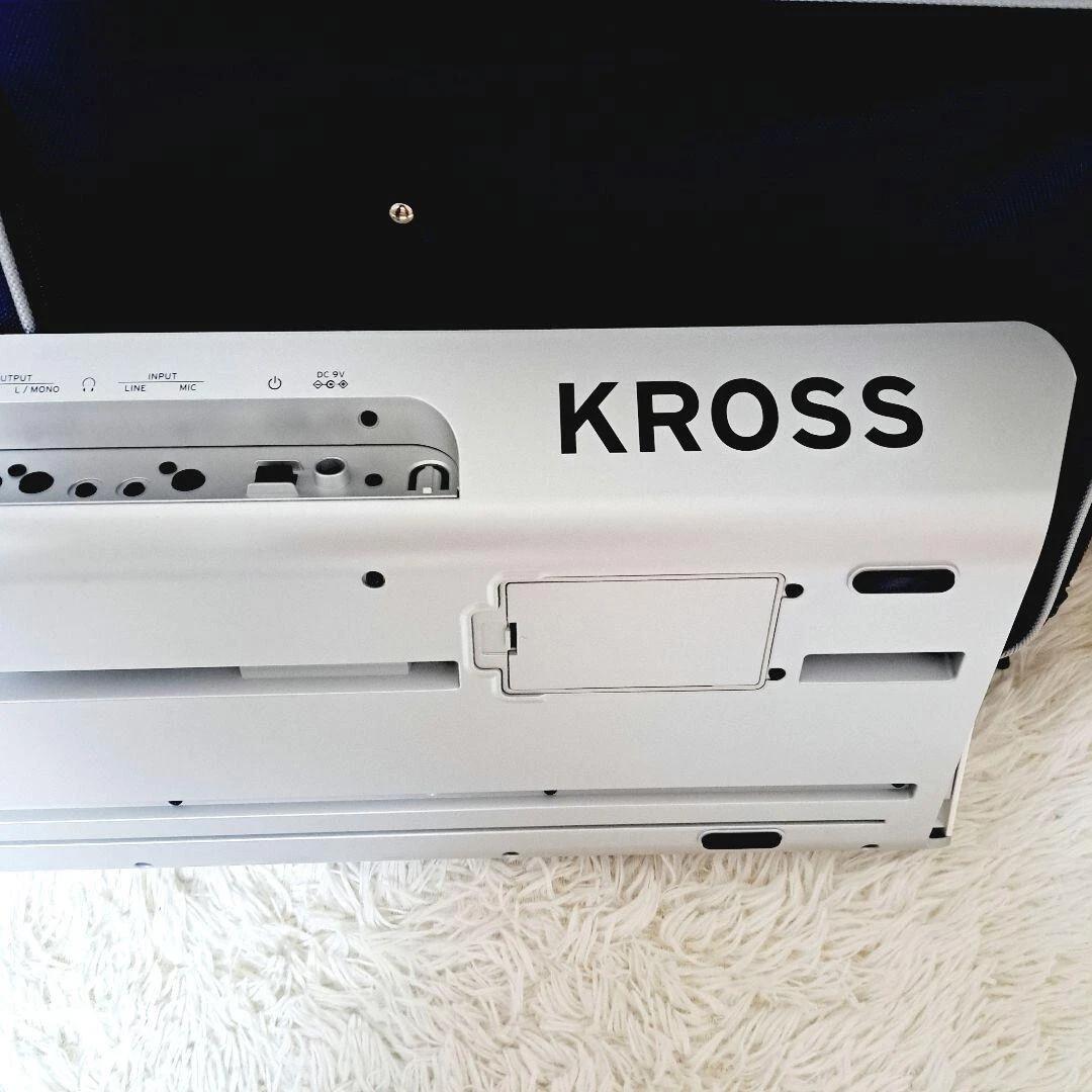 Korg Kross 2 SC ホワイト 61鍵 キーボードシンセサイザー