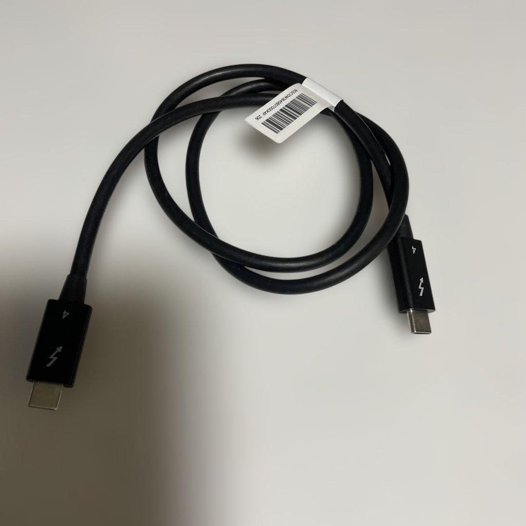 その他 ThinkPad Universal Thunderbolt 4 Dock