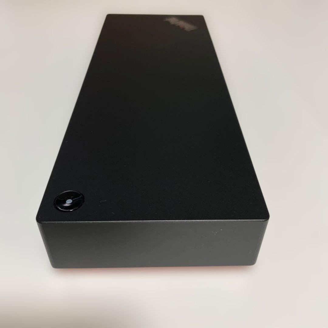 その他 ThinkPad Universal Thunderbolt 4 Dock