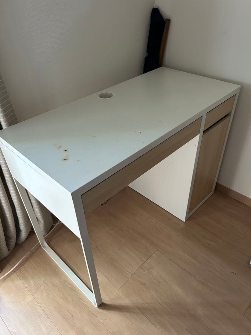 IKEA MICKEデスク　学習デスク