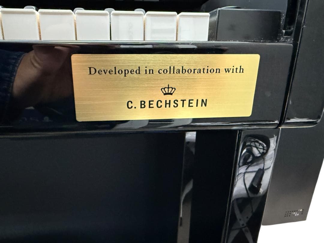 【2025年製】極美品 CASIO GP-1000 2028/4月まで保証有り