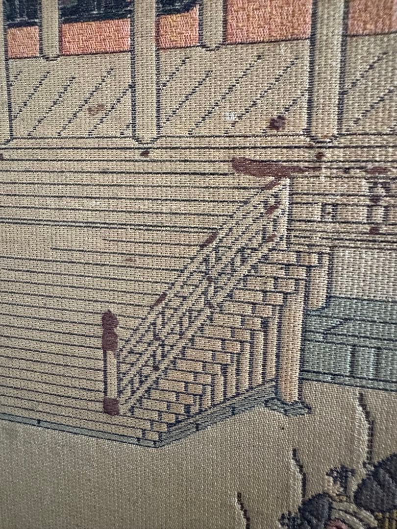 横額　機械刺繍？　御即位礼紫宸殿の儀の図　102cm×55cm