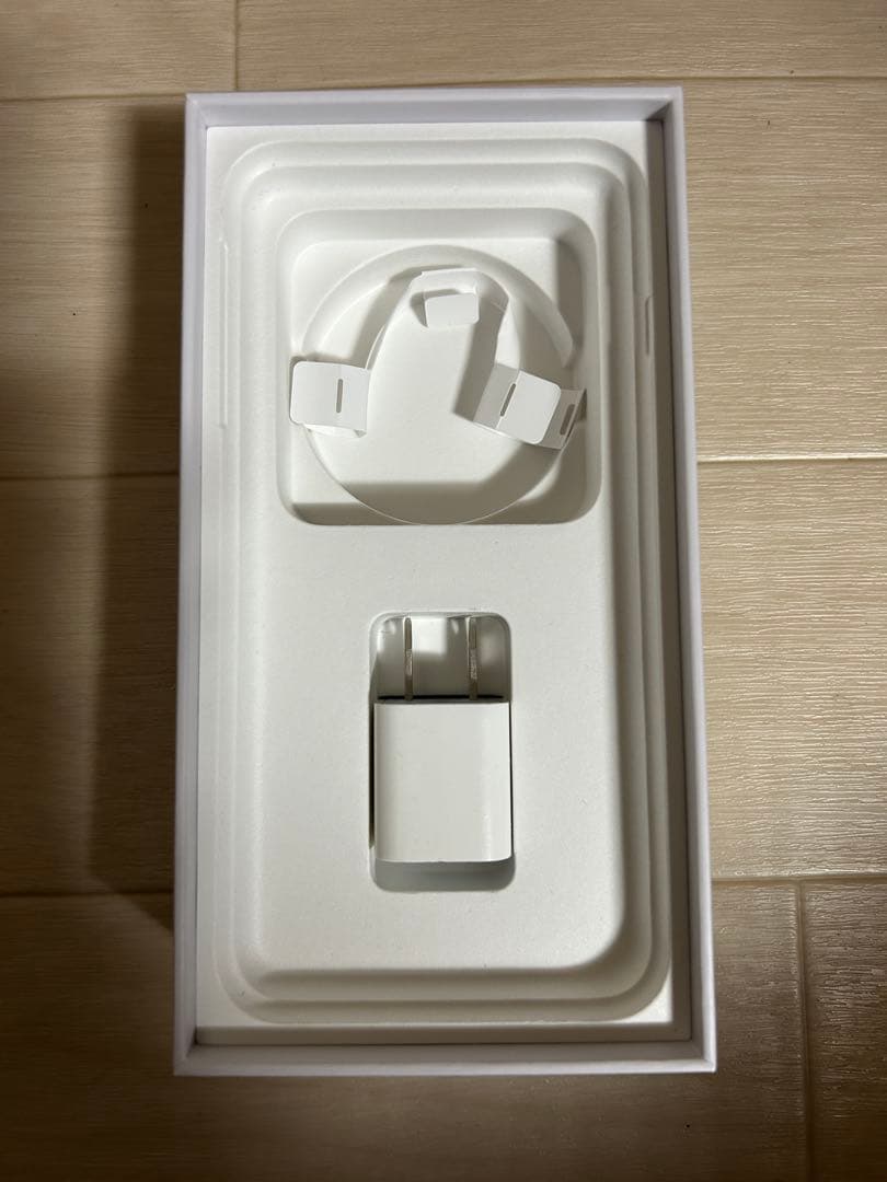【バッテリー95%以上】Apple iPhone 8 Plus 64GB