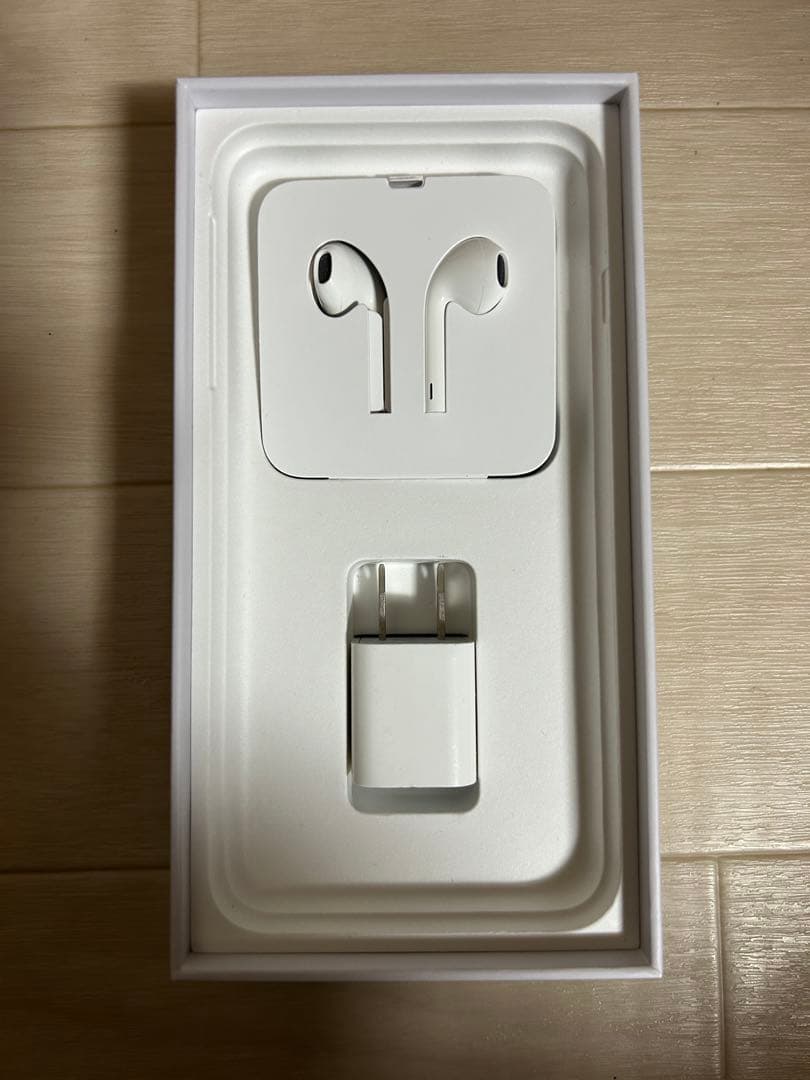 【バッテリー95%以上】Apple iPhone 8 Plus 64GB