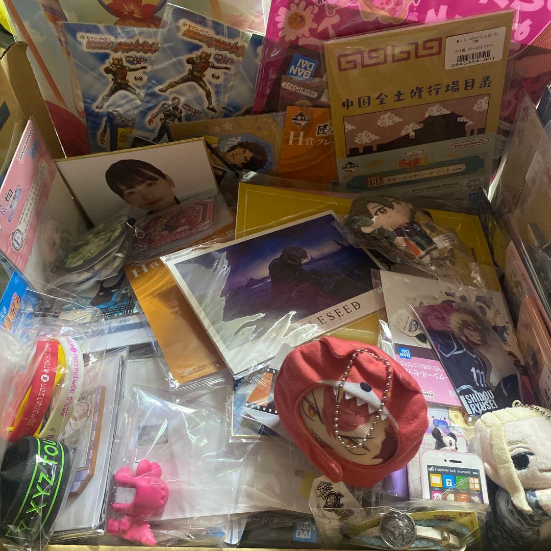 人気　アニメグッズ ノンジャンル　大量　まとめ売り 300個以上