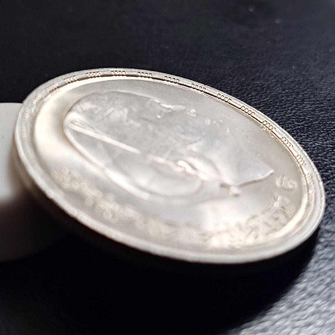 1976年 エジプト銀貨 1ポンド 東洋の星 オム・カルスー厶記念銀貨SV720