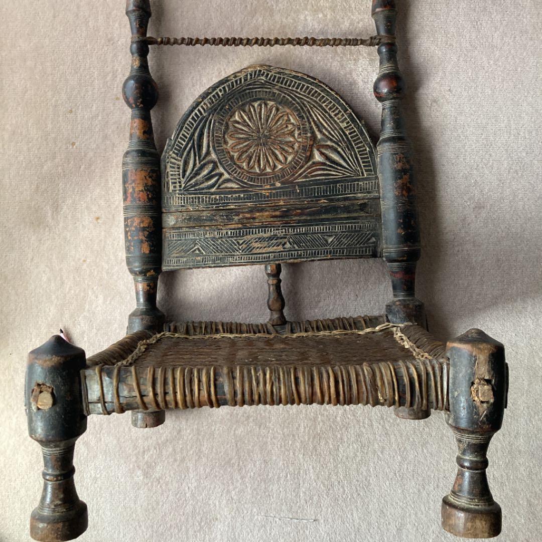 グランピエ　Granpie 伝統的な椅子　チェアー　イス　木と山羊革