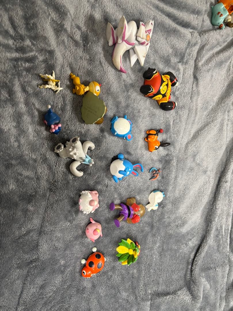 エンブオー フィギュア 約8cm