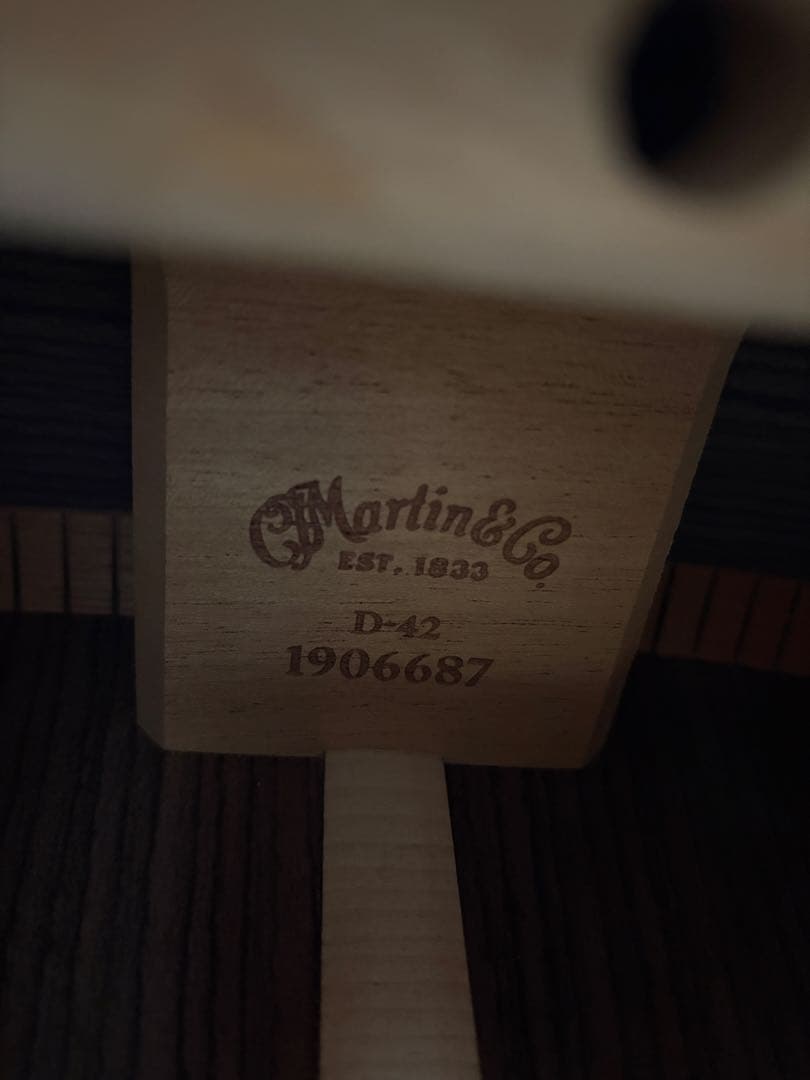 Martin D-42 アコースティックギター マーティン