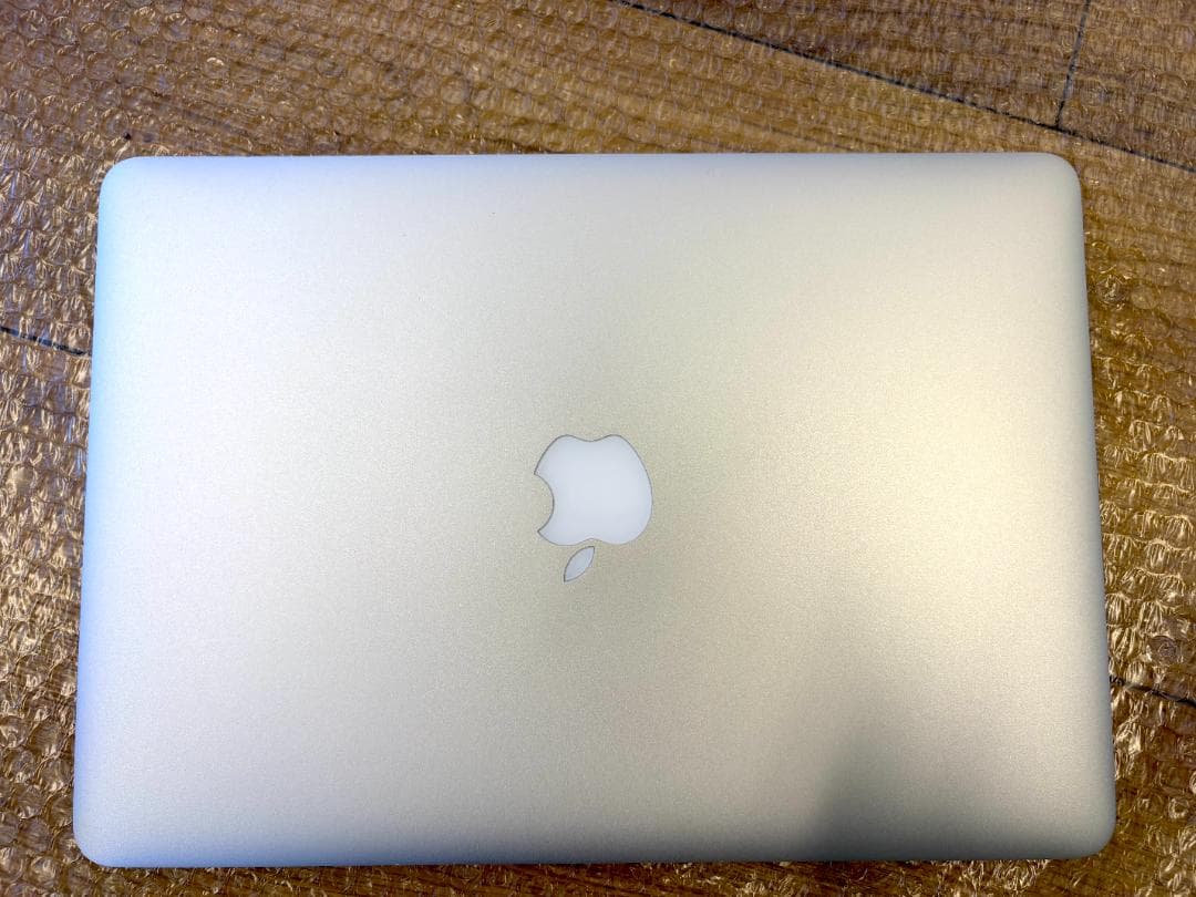 美品 MacBook Air 13インチ 2013 Mid シルバー 充電器付き