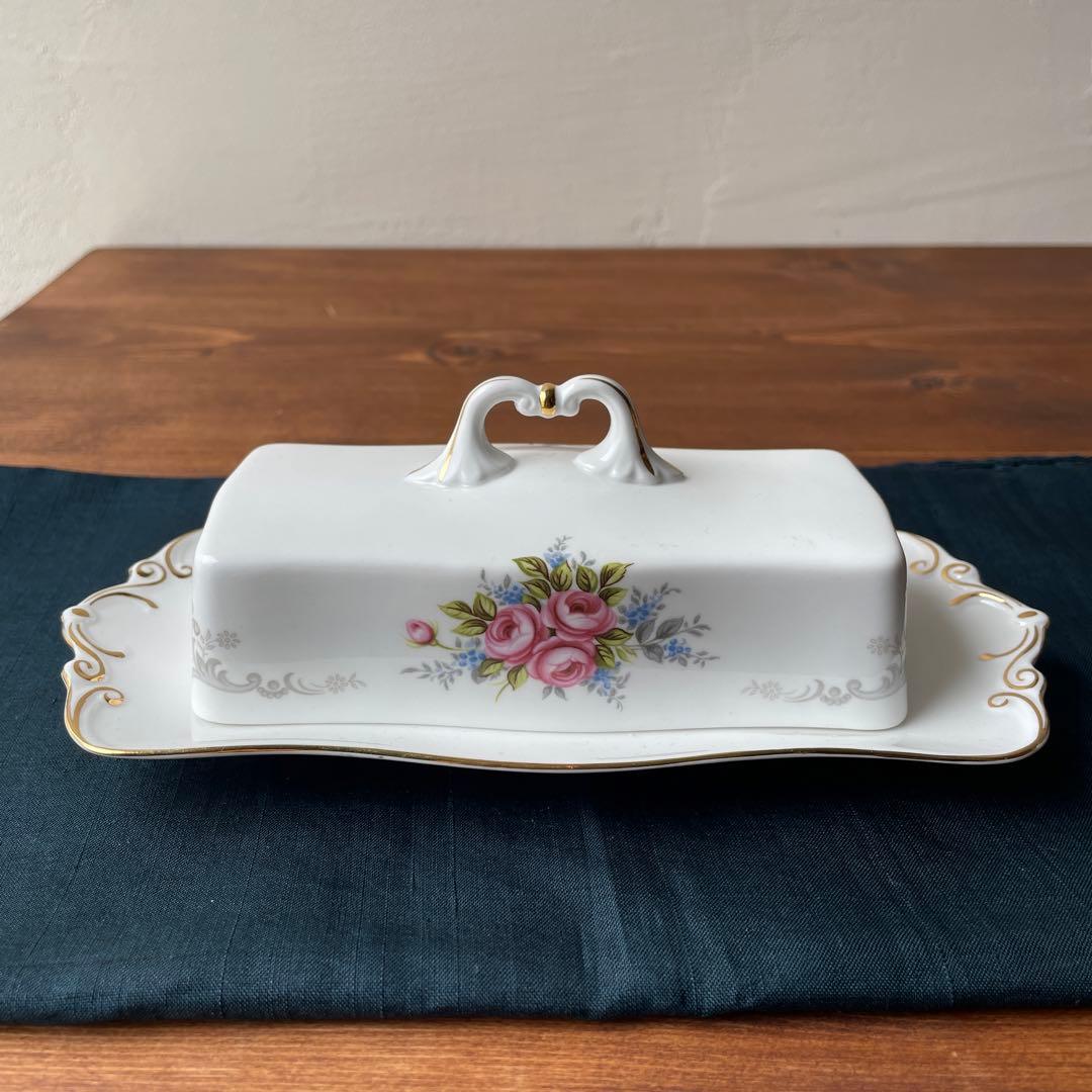 イギリス製　ロイヤルアルバート　陶器　バターケース