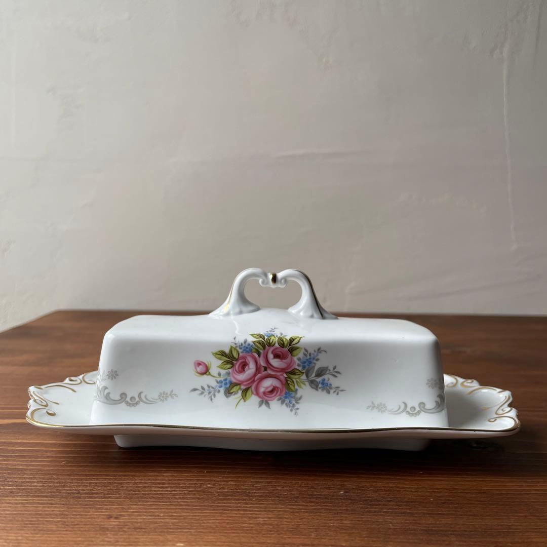 イギリス製　ロイヤルアルバート　陶器　バターケース